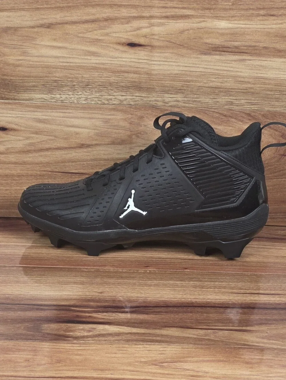 Jordan Force Savage 3 Black White FJ4971 001 Men's Size 12 Football Cleats New